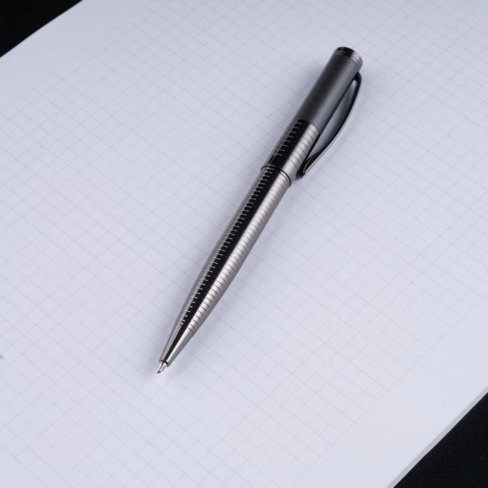 Hörner Kugelschreiber Fortress 1017, Gehäuse Schwarz, Massiver Stahl, Schreibfarbe Blau 7 Hörner Kugelschreiber Fortress 1017, Gehäuse Schwarz, Massiver Stahl, Schreibfarbe Blau – Bild 5