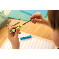 Pelikan Füller Griffix 4, Green, 805681, Linkshänder, Kunststoff Grün, Feder L 14 Pelikan Füller Griffix 4, Green, 805681, Linkshänder, Kunststoff Grün, Feder L -Zebra Shop 3169afd2648f95866aa236c8d2f1861bd6b0d64e fueller pelikan griffix 4 green 805681