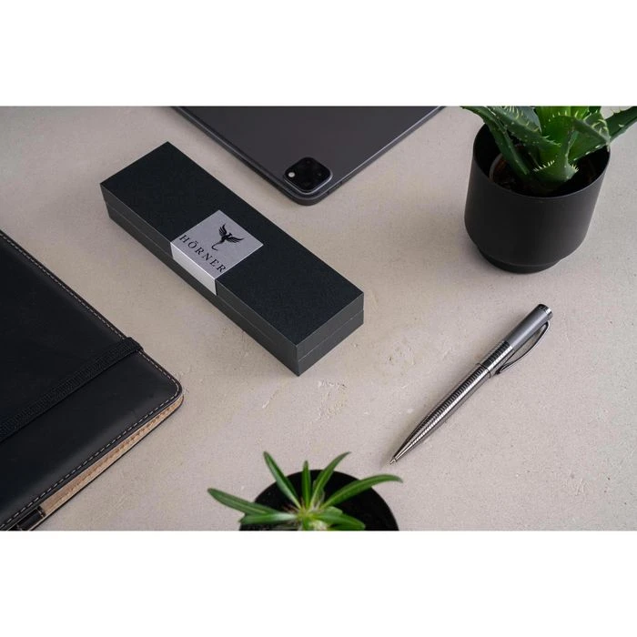 Hörner Kugelschreiber Fortress 1017, Gehäuse Schwarz, Massiver Stahl, Schreibfarbe Blau 8 Hörner Kugelschreiber Fortress 1017, Gehäuse Schwarz, Massiver Stahl, Schreibfarbe Blau – Bild 6